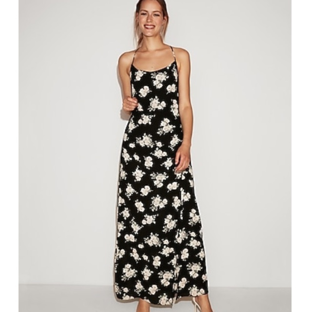 NWT! Floral Maxi dress w/side slit size XS